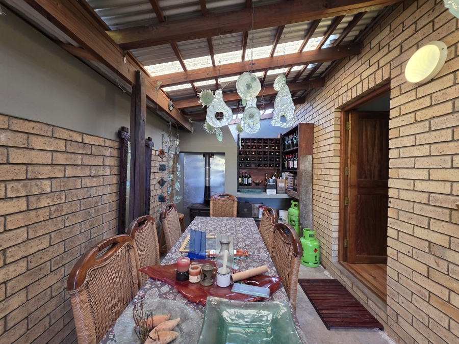 3 Bedroom Property for Sale in Wavecrest Eastern Cape